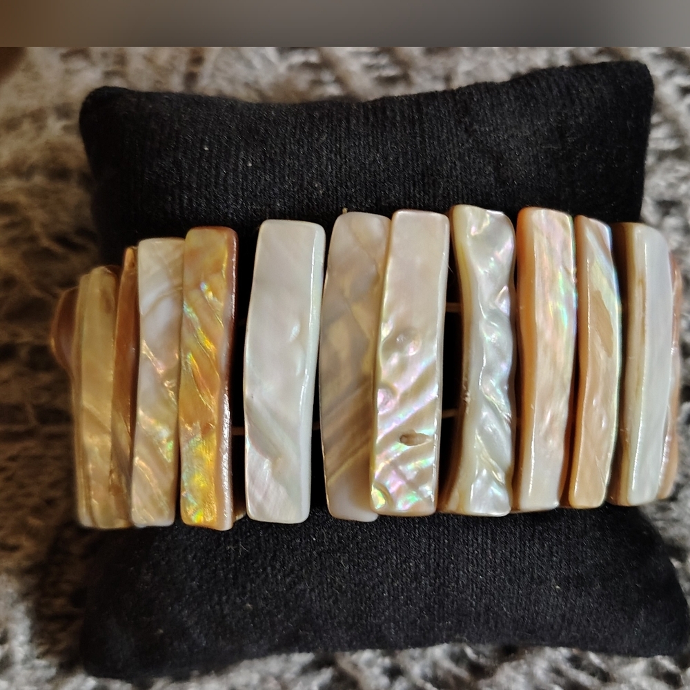 Abalone Shell Stretch Bangle Bracelet - image 2